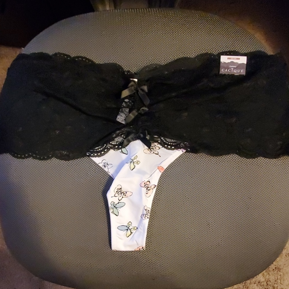 NEW Cacique THONG ( Lane Bryant) thong 22/24  TAGS ATTACHED